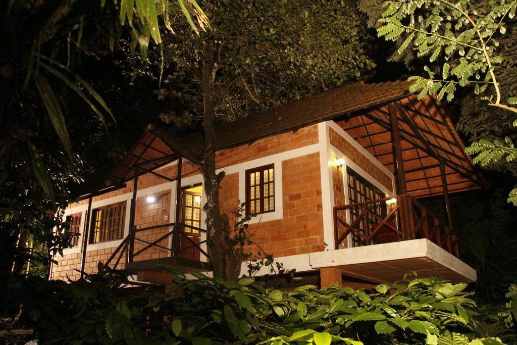Coffee Acres Plantation Resort Kalpetta Exterior photo